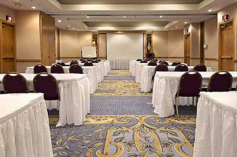 Hotel Ramada By Wyndham Raleigh Zewnętrze zdjęcie