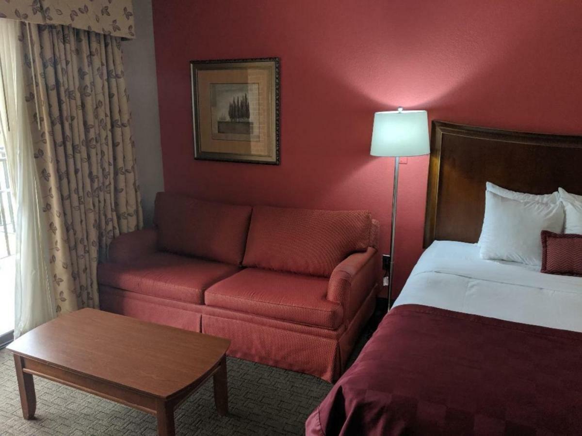 Hotel Ramada By Wyndham Raleigh Zewnętrze zdjęcie